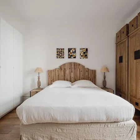 Veeve - La Vie Est Belle