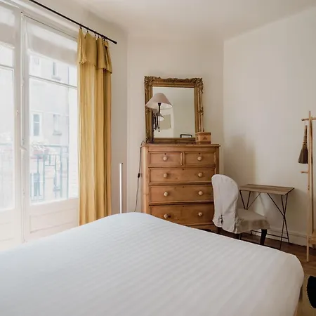 Veeve - La Vie Est Belle Apartmán *